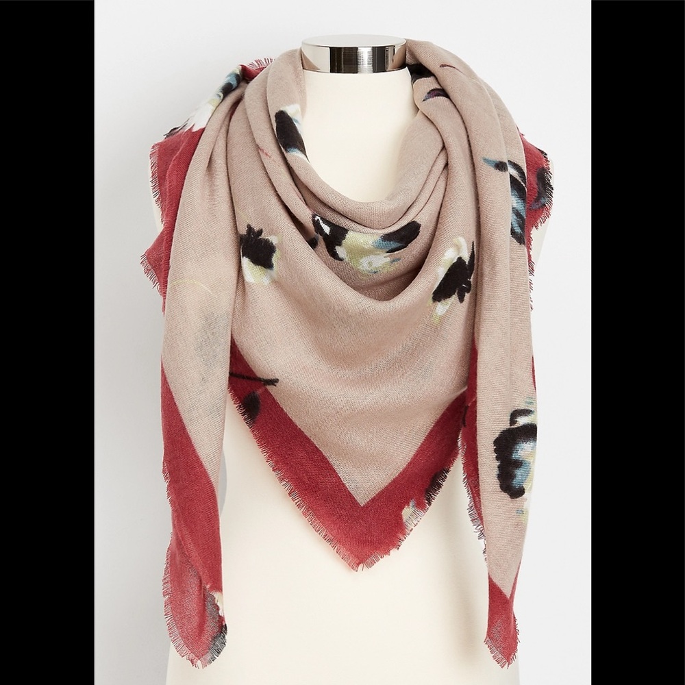 🇺🇸4 For $20 Maurices floral blanket scarf NEW